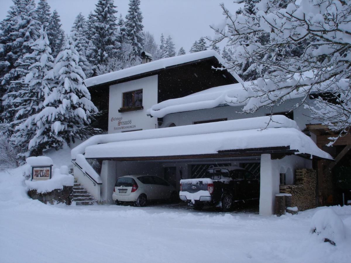 Gaestehaus Strauss Seefeld in Tirol Exterior foto